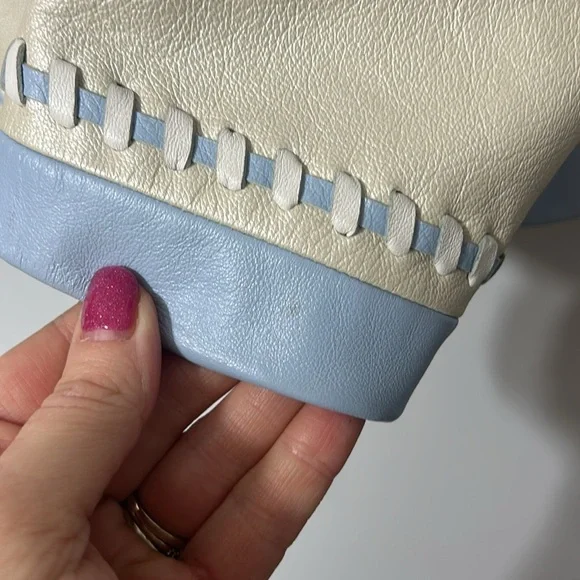 ST JOHN SPORT LEATHER PEARL &LIGHT BLUE JACKET LARGE - Picture 8 of 9